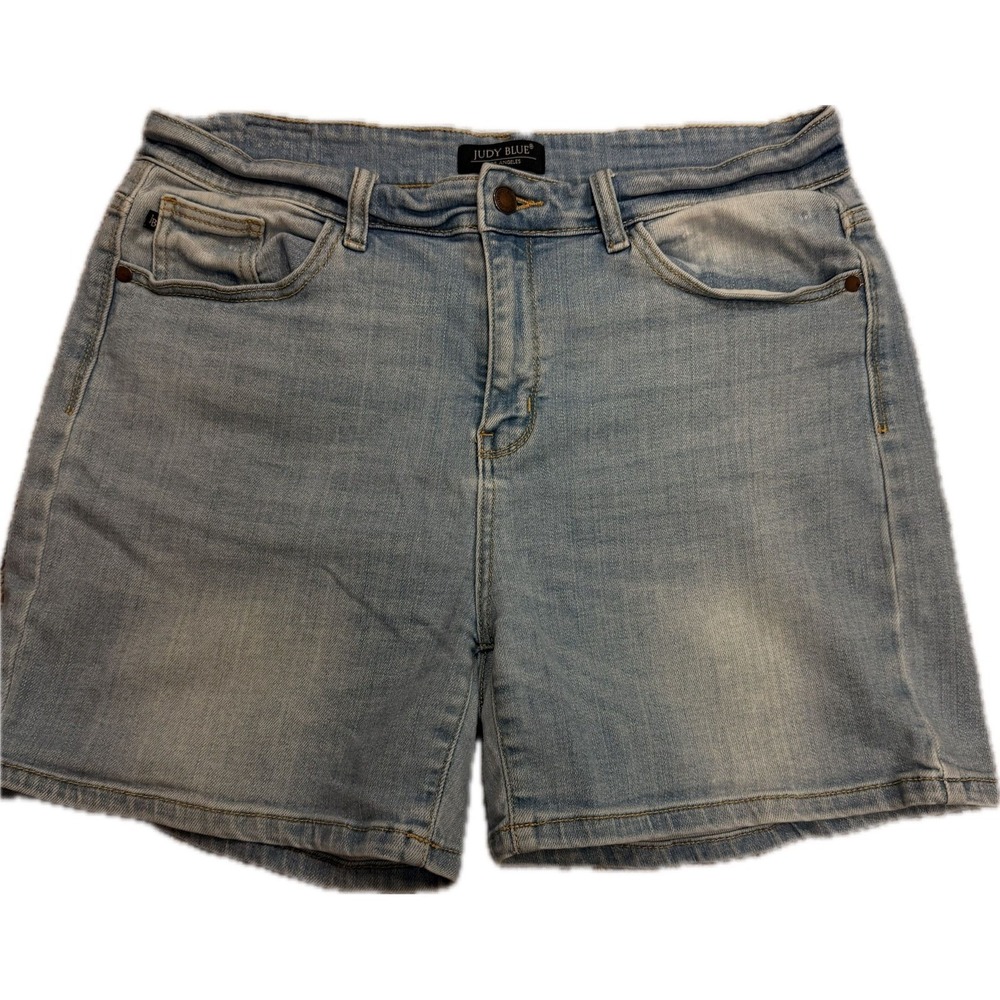 Women’s Judy Blue Light wash XL
